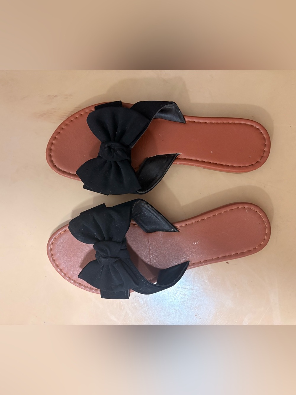 Women’s Black Bow Slide Sandals